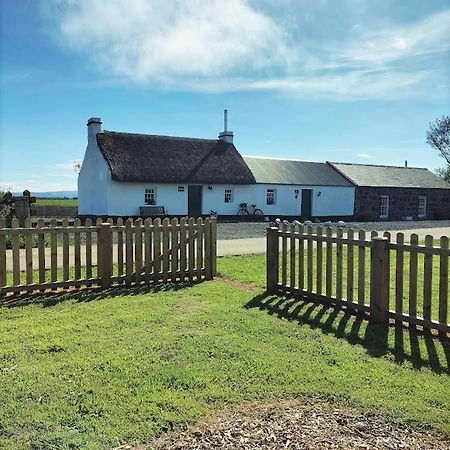 Cissy'S Cottage - Traditional Thatched Cottage, Near To Beach Aghanloo Екстер'єр фото